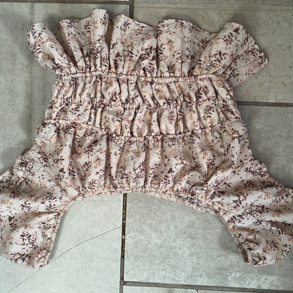 Crop top - Picture 2 of 2